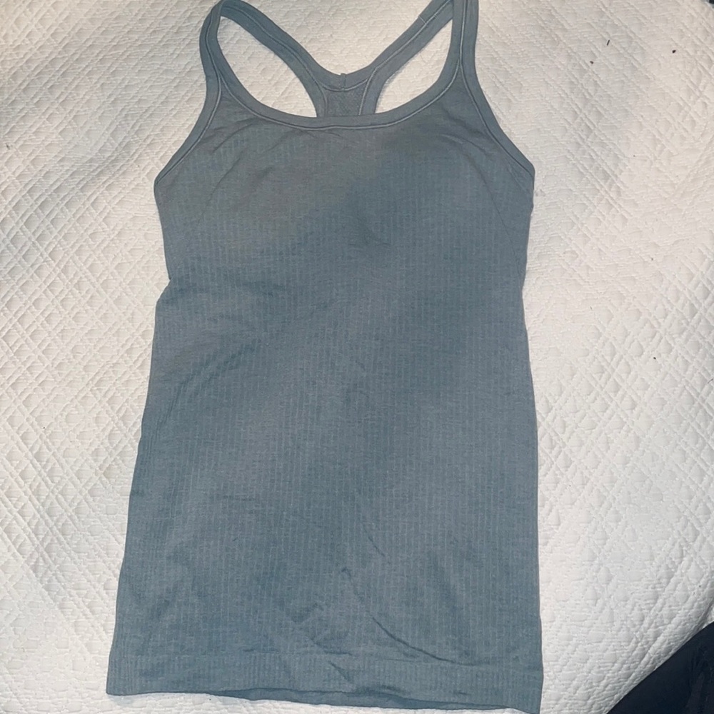 Lululemon tank top